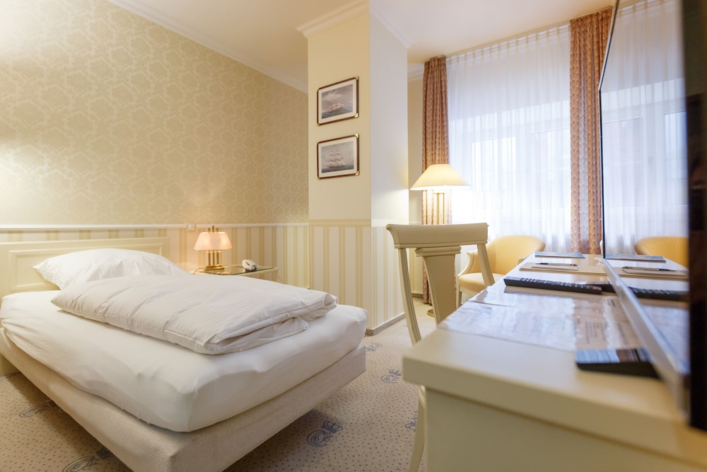 Business Single Room, 1 Double Bed photo 1
