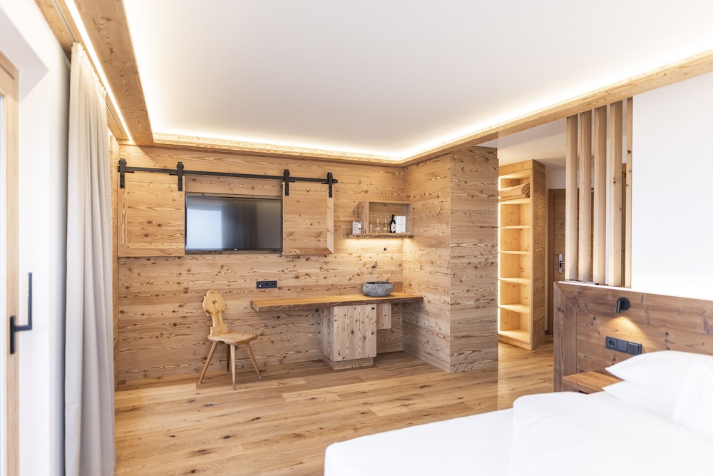 Superior Double Room, Balcony photo 2