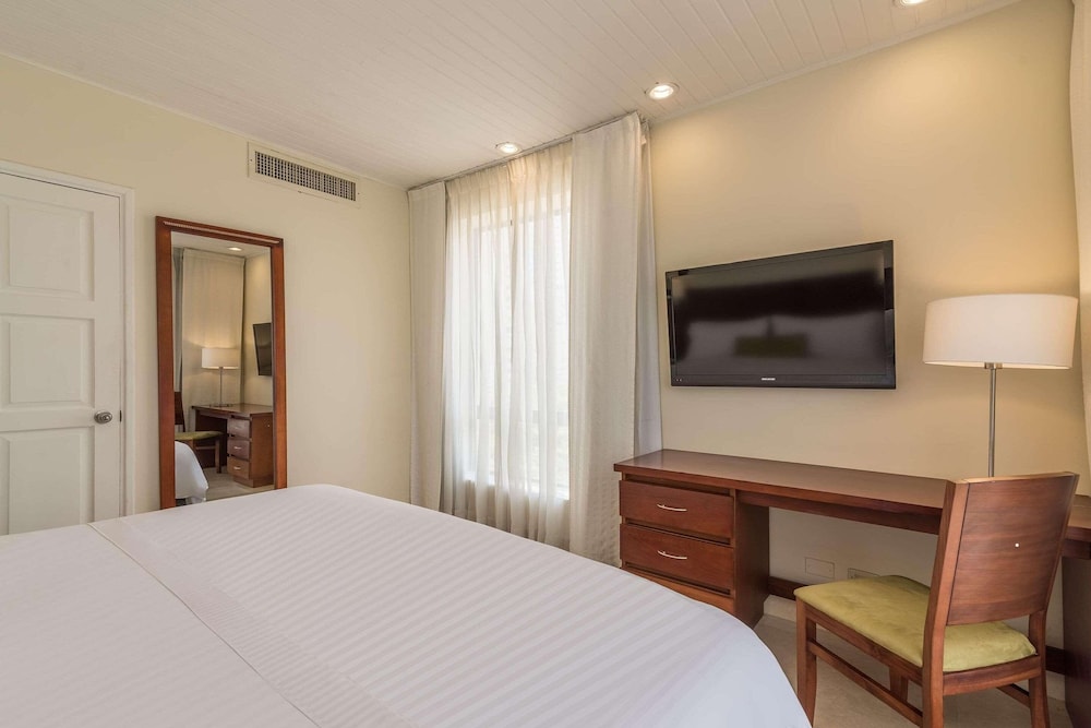 Suite, 1 Bedroom, Non Smoking - Photo 3