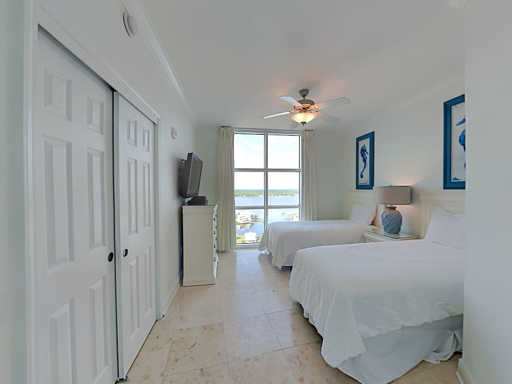 Condo, Multiple Beds, Balcony, Ocean View (#1404 - No Pets) photo 2