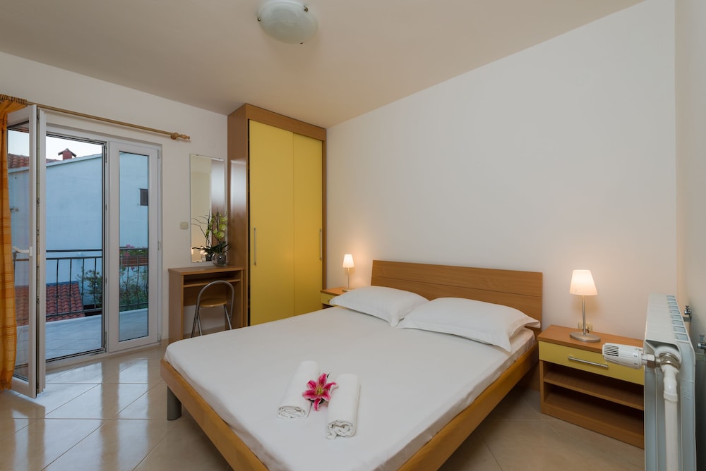Apartment, 2 Bedrooms, Balcony, Sea View (6)