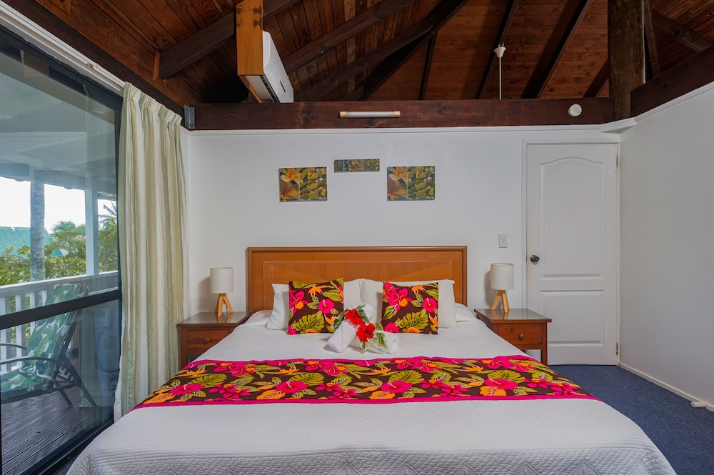Family Villa, 2 Bedrooms, Partial Ocean View photo 2
