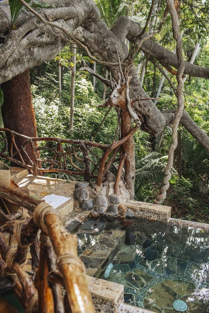 Jungle Love Nest-ocean View