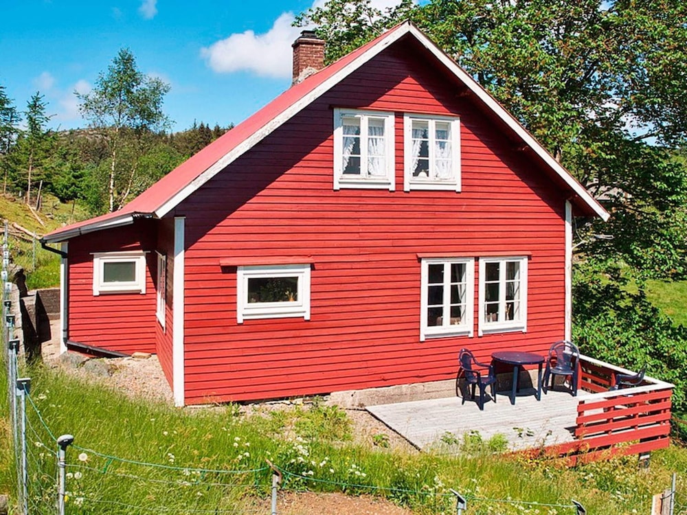 House photo 2