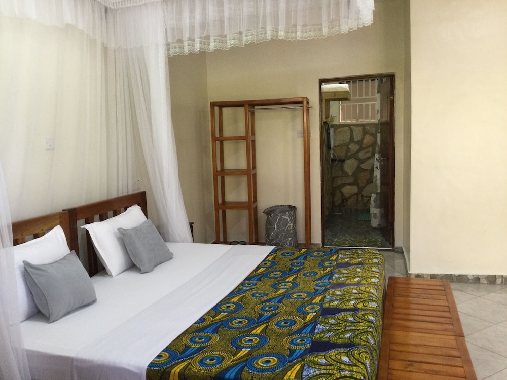 Double or Twin Room, 1 Double or 2 Twin Beds