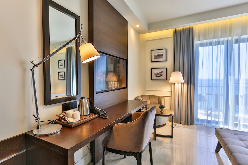 Premium Double or Twin Room, Sea View - Photo 14
