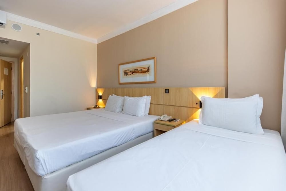 Quarto Triplo Luxo