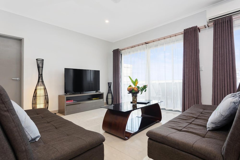 Executive Apartment thumbnail 5