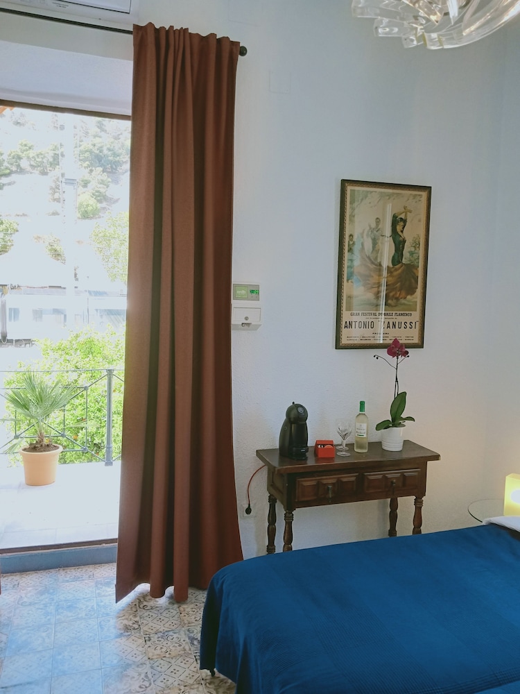 Twin Room, Terrace (3) photo 3