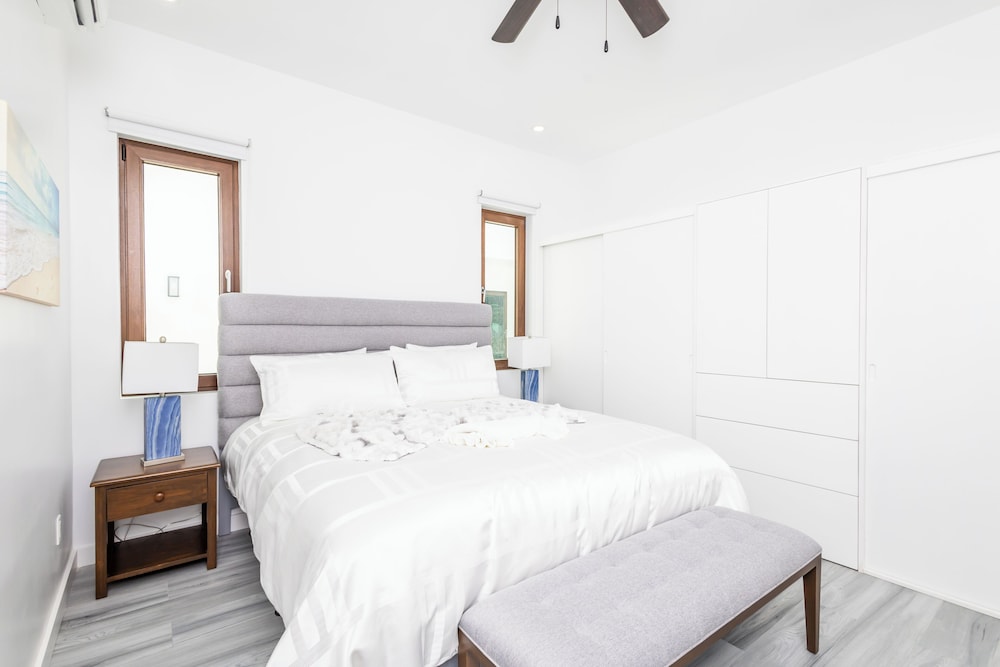 Family Condo (Suite) - Photo 12