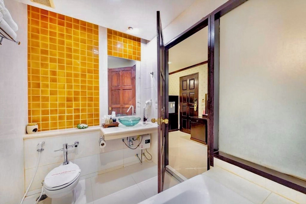 Superior Suite, Balcony, Sea View - Photo 7