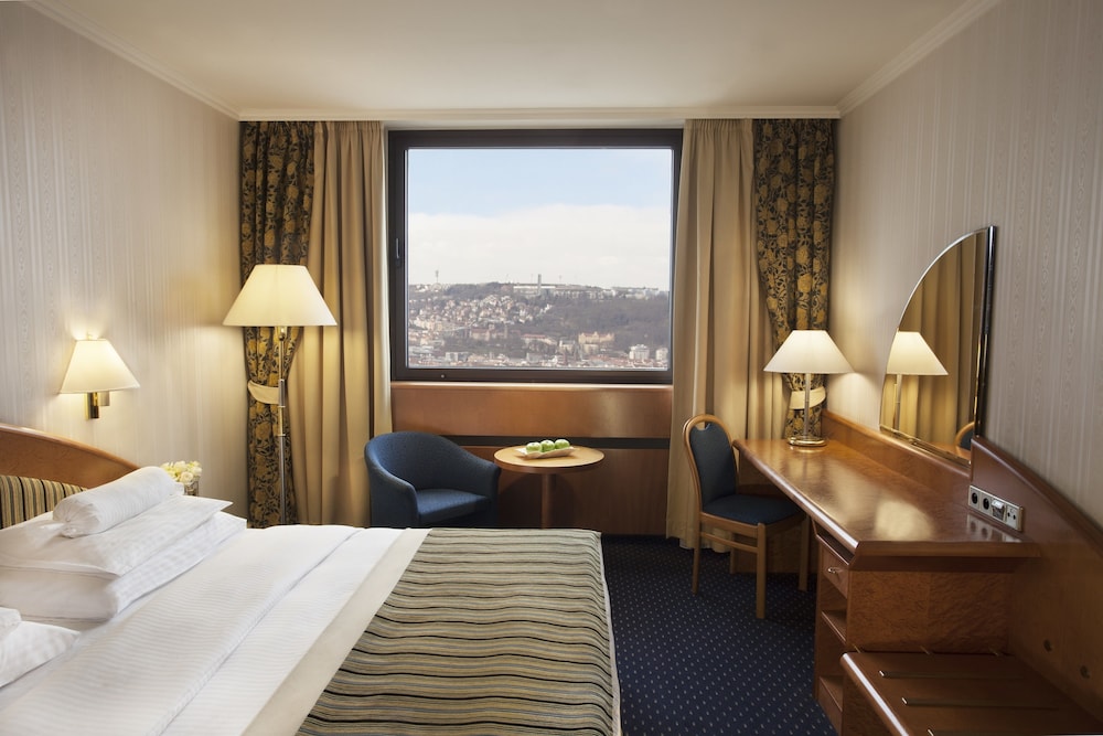 Premium Room, 1 King Bed (Panoramic view) - Photo 4