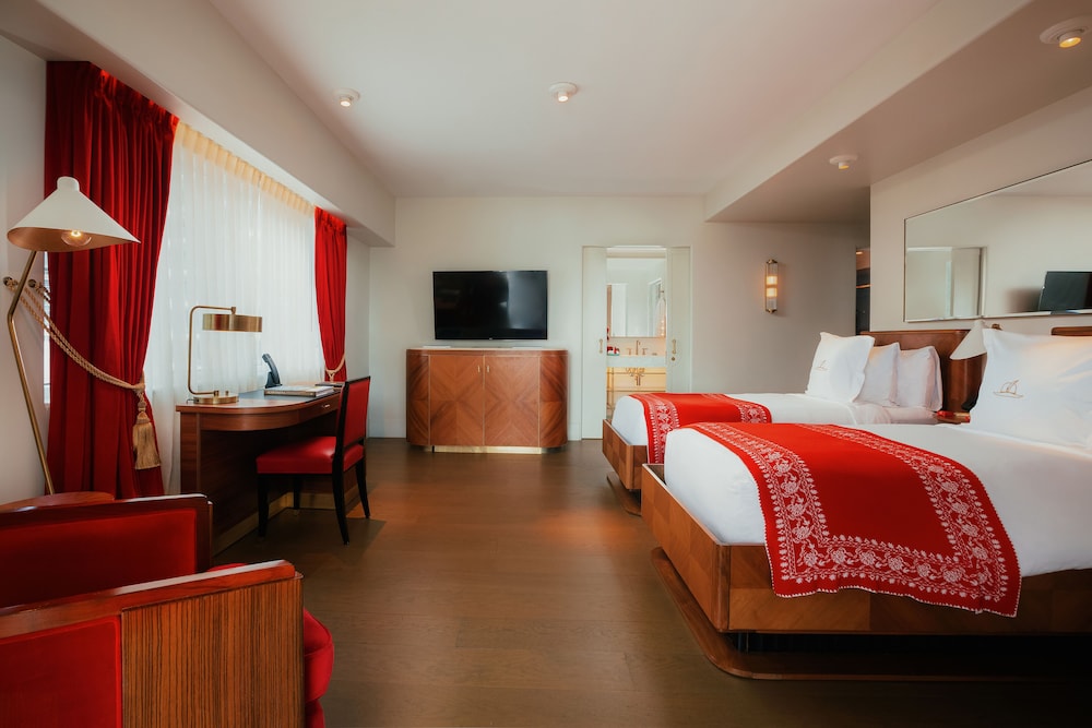 Twin Room, 2 Twin Beds, Bay View