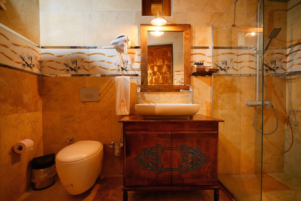 RAHIME SULTAN Deluxe Stone Room with Valley View photo 2