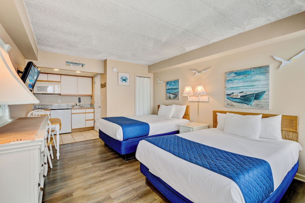 Room 317 photo 1