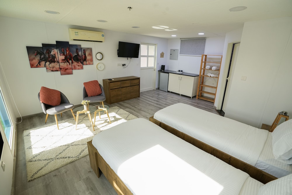 Deluxe Cabin photo 1