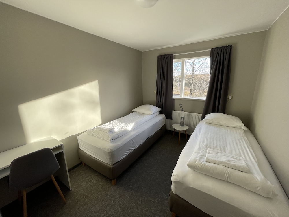Standard Double or Twin Room, Shared Bathroom photo 2
