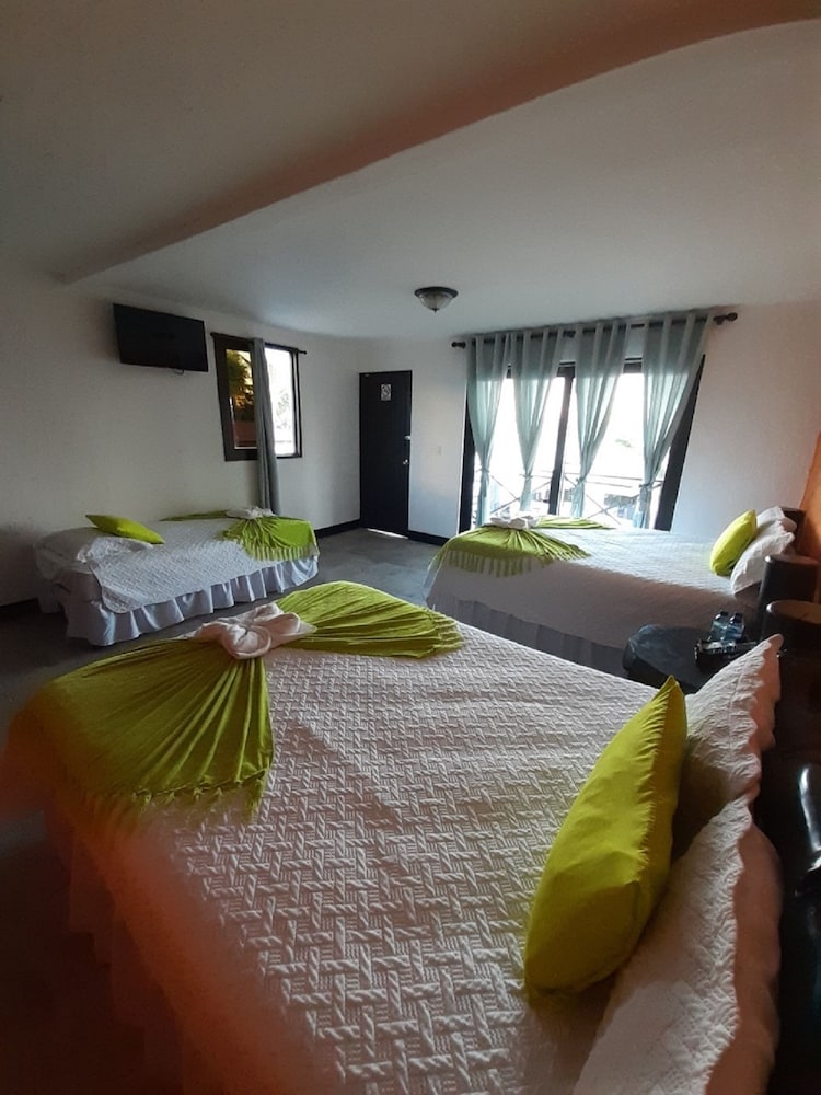 Bungalow photo 1