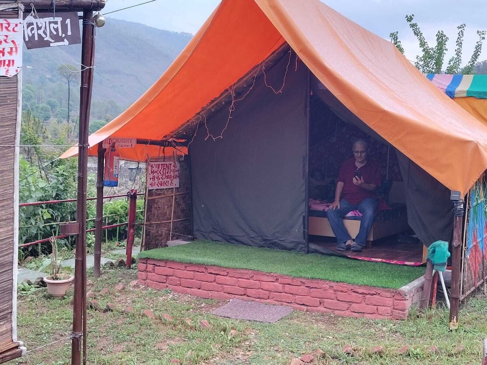 Tent, Non Smoking, Garden Area