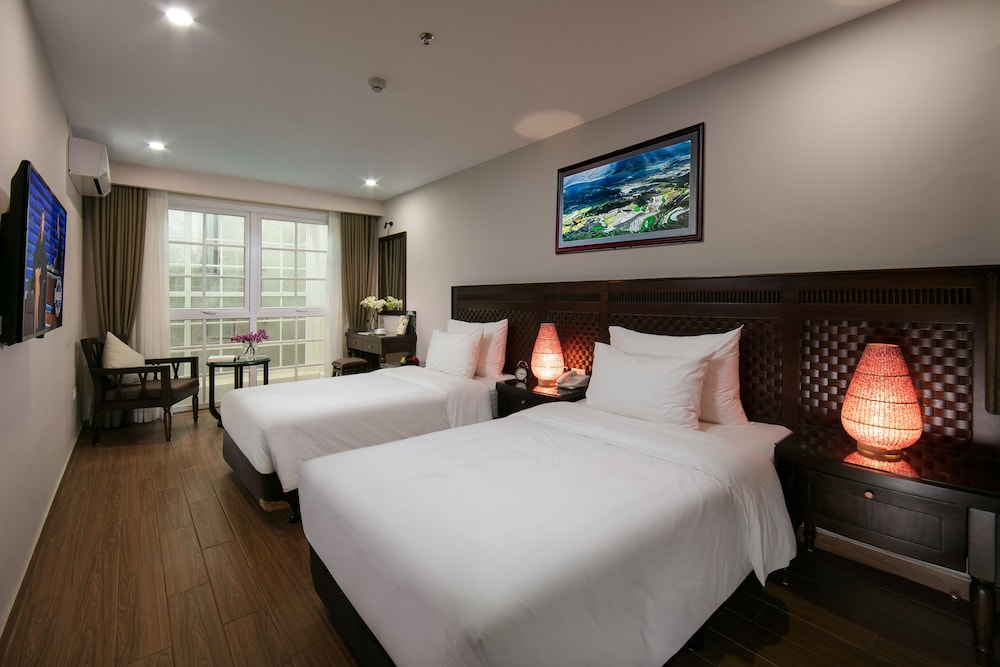 Deluxe Double Room, 1 Queen Bed photo 2