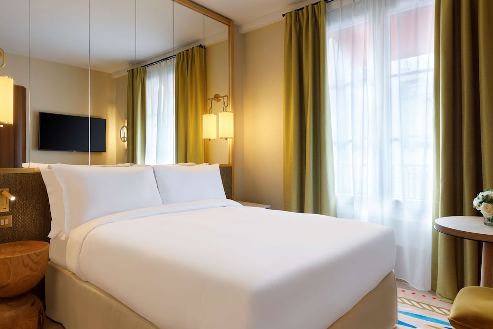 Deluxe Room, 1 Double Bed photo 1