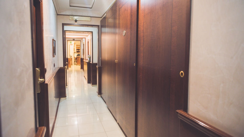 Double or Twin Room photo 2