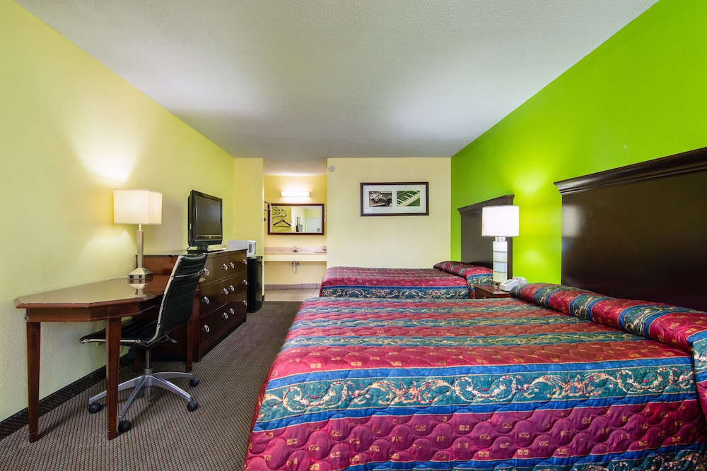 Comfort Room, 2 Double Beds, Non Smoking