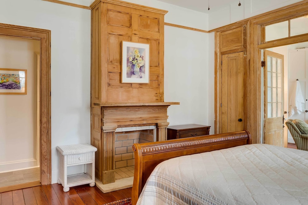 House (2 Bedrooms) photo 3