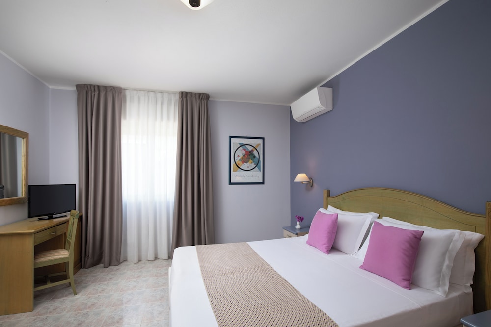Classic Double Room, 1 Bedroom photo 3
