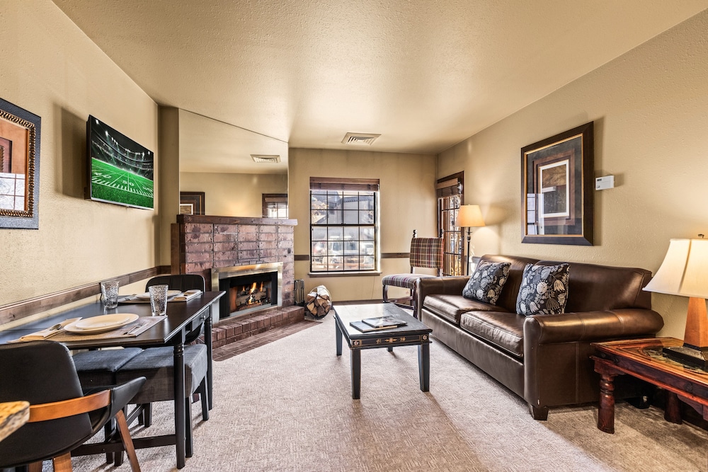 Condo, 1 Bedroom