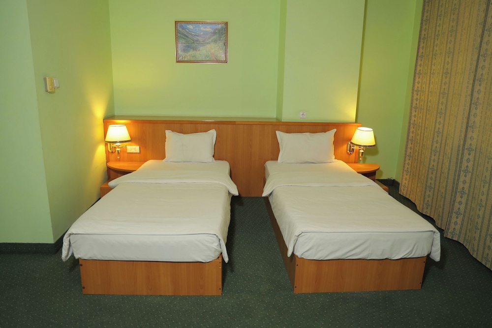 Comfort Single Room, River View