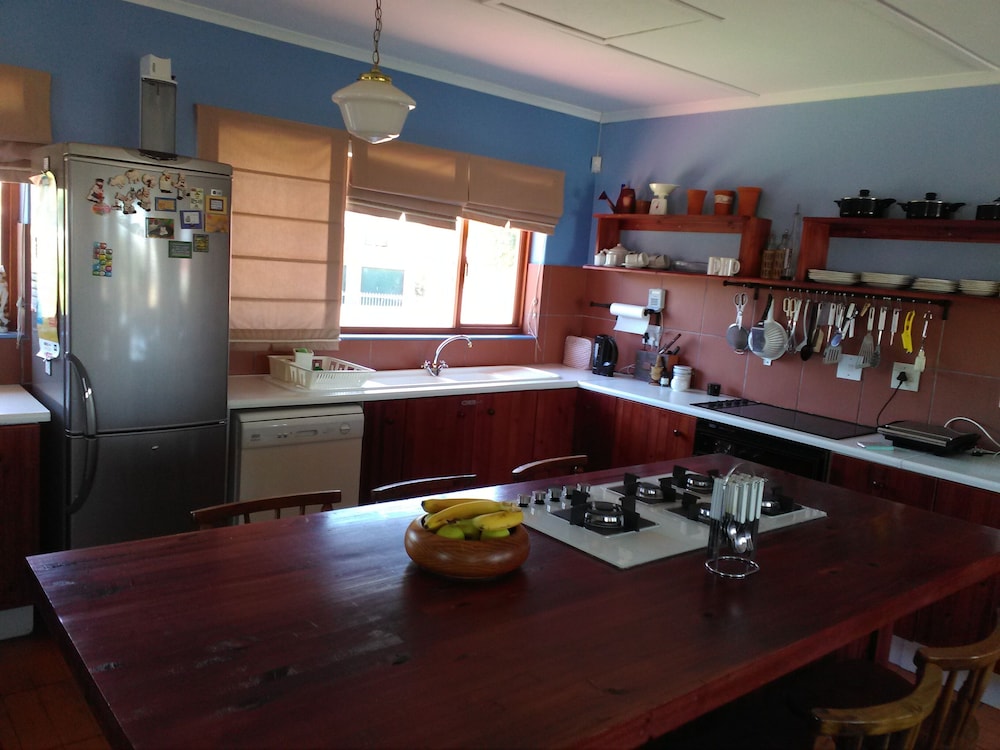 House, 3 Bedrooms, Balcony, Garden View photo 3
