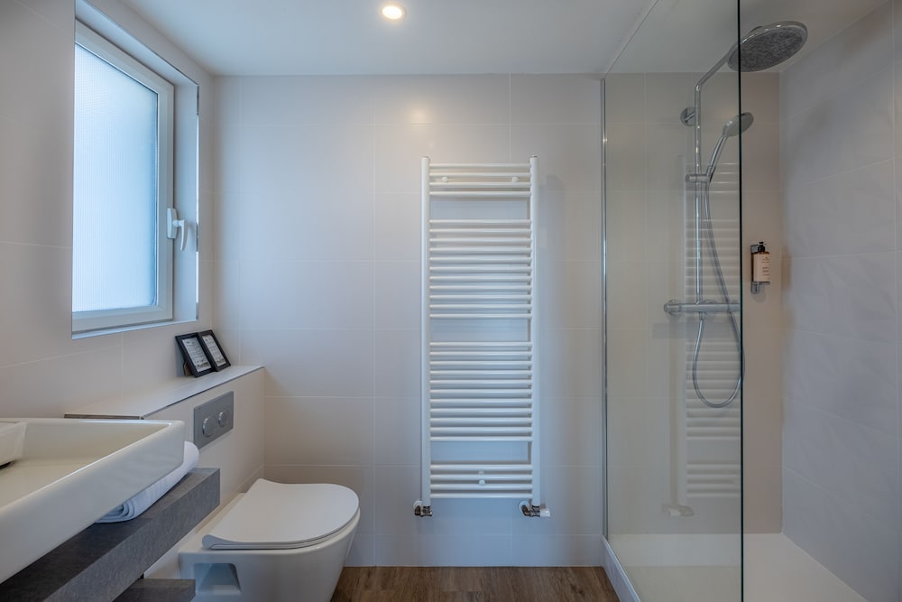 Double or Twin Room photo 3