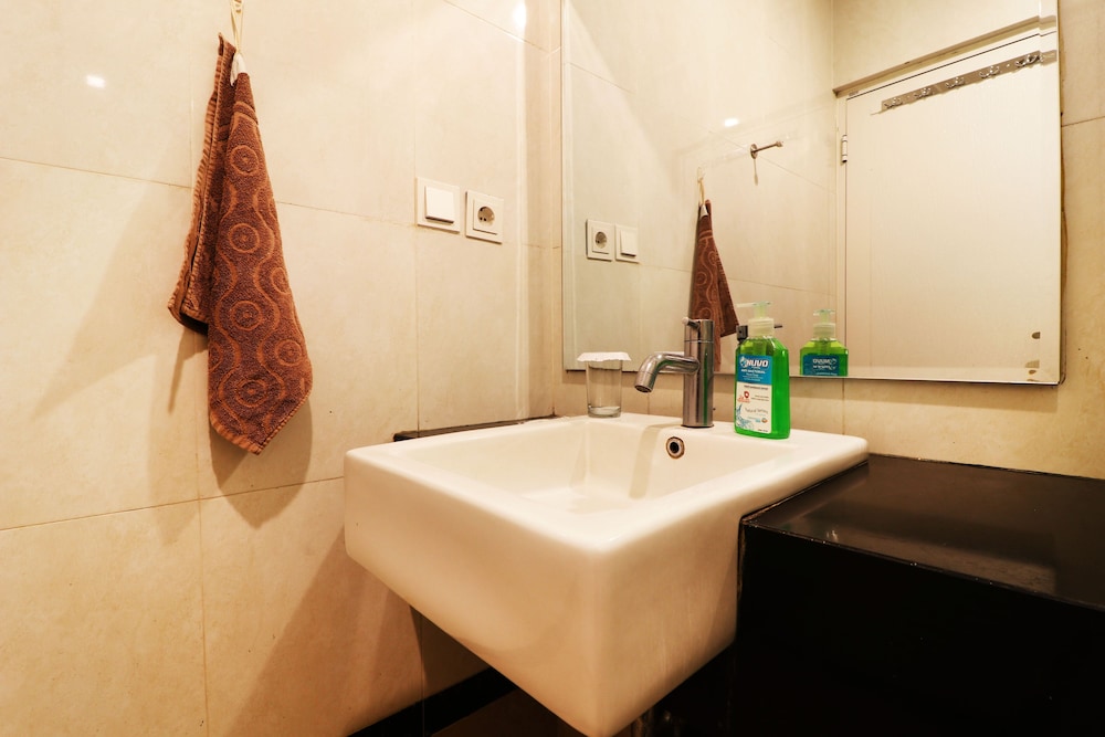Deluxe Double Room - Photo 8