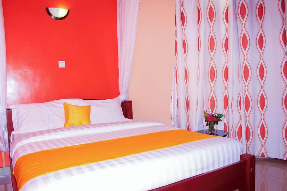 Standard Double Room, Garden View