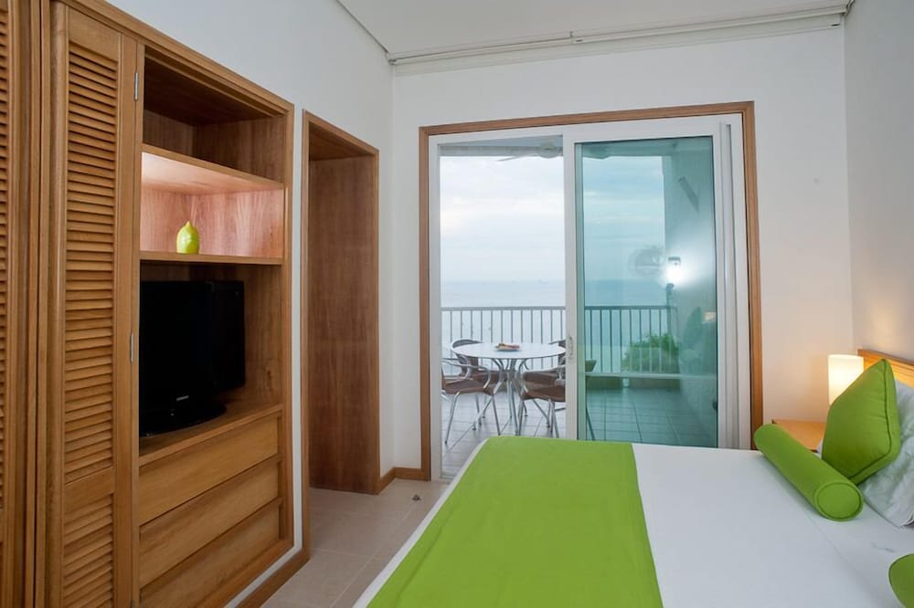 Suite, 2 Bedrooms photo 1