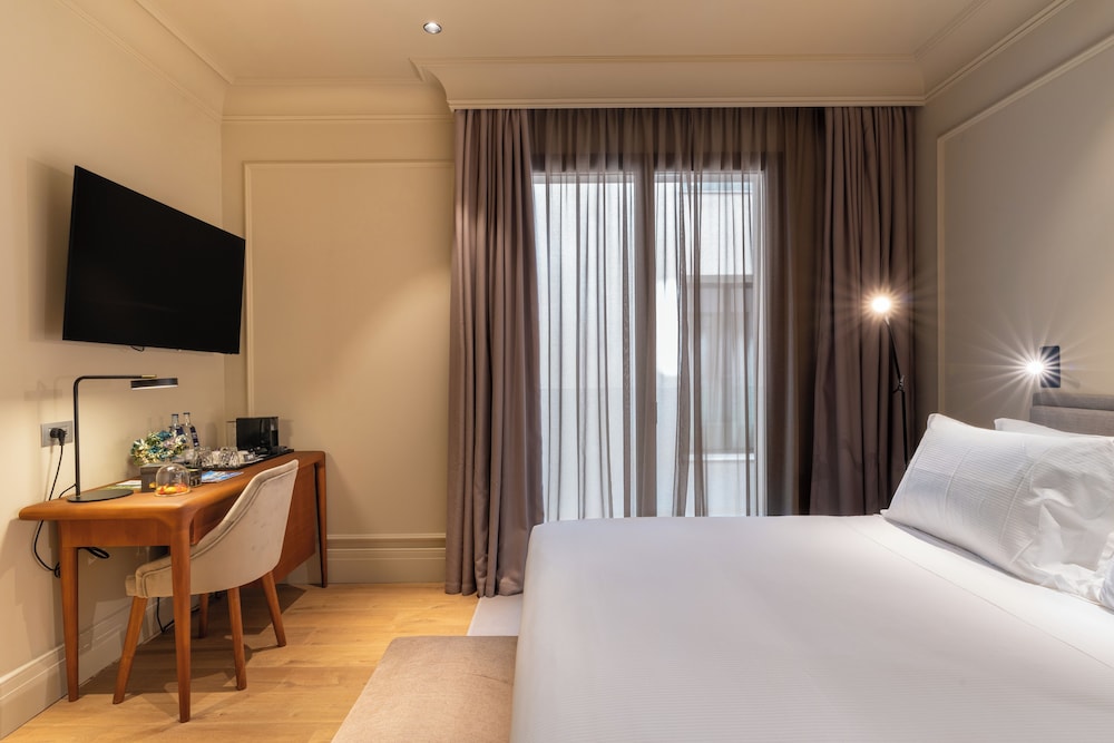 Double Room (Single Use) - Photo 5