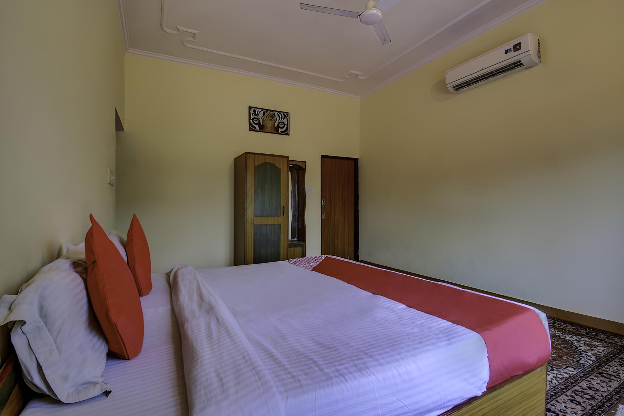 Double Or Twin Room photo 3
