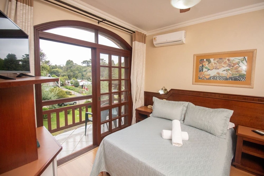 Premier Suite photo 1