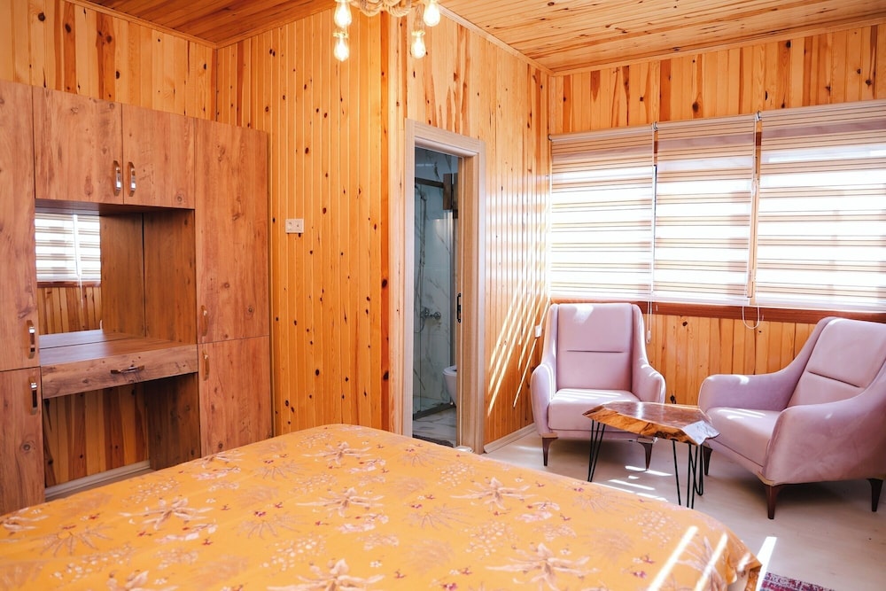 Standard Room photo 3