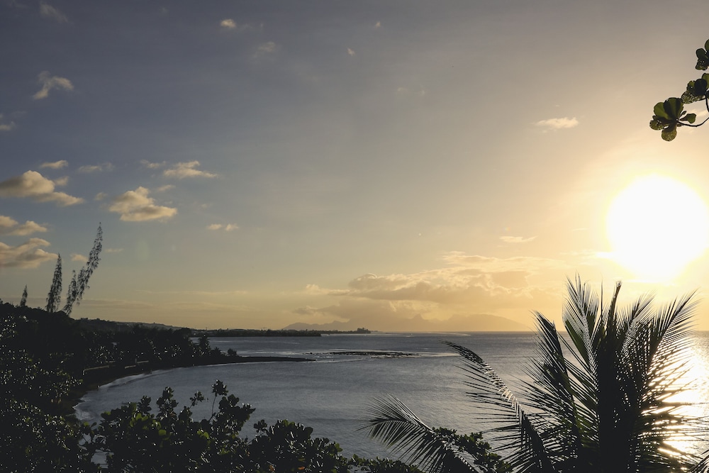 Signature Suite, 2 Bedrooms, Hot Tub, Oceanfront