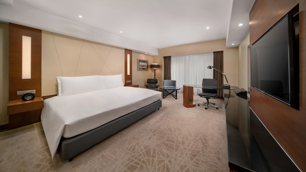 Premium Room, 1 King Bed, Club Lounge Access (Super King) Premium Room, 1 King Bed, Club Lounge Access (Super King)