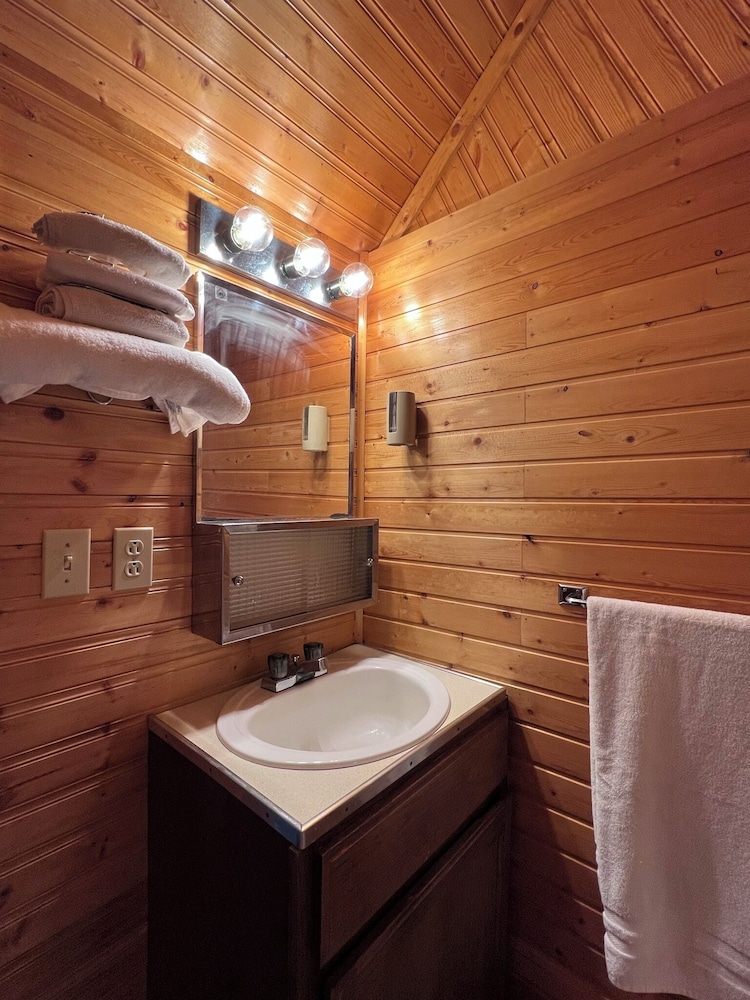 Comfort Cabin, Mountain View photo 2
