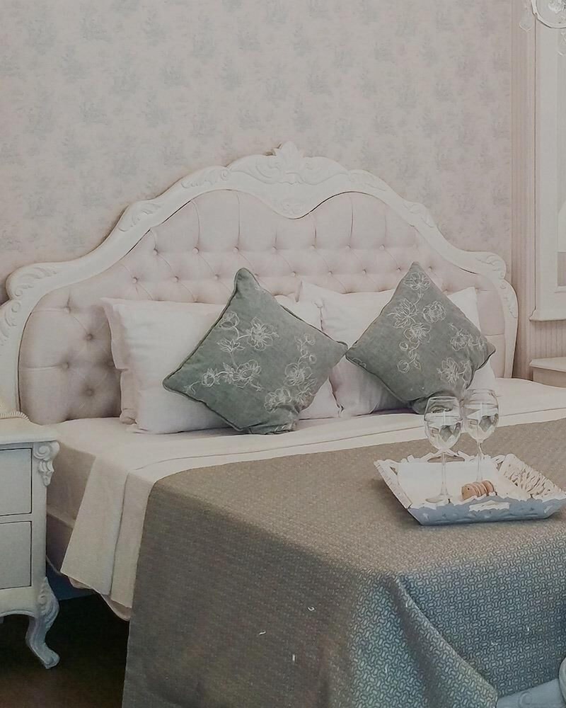 Private Suite With Bath photo 1