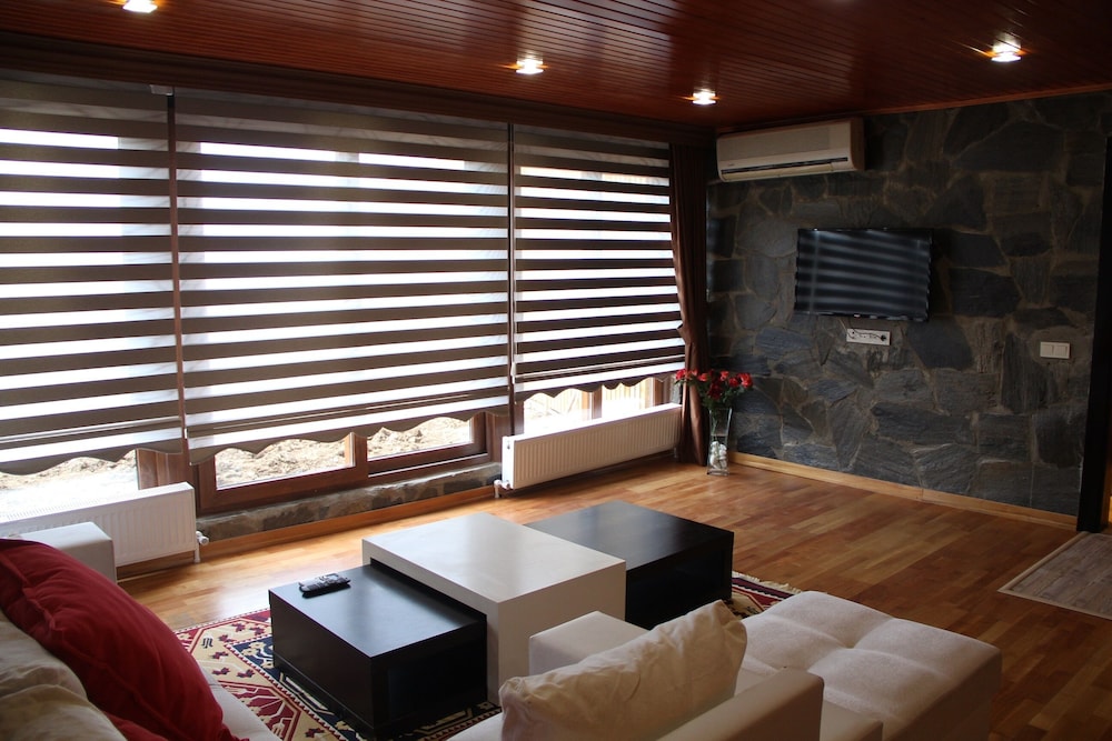 LEAF ROOM photo 1