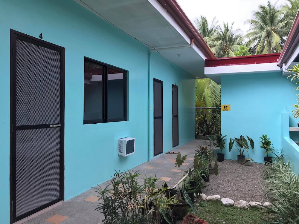 Standard Double or Twin Room, Garden View