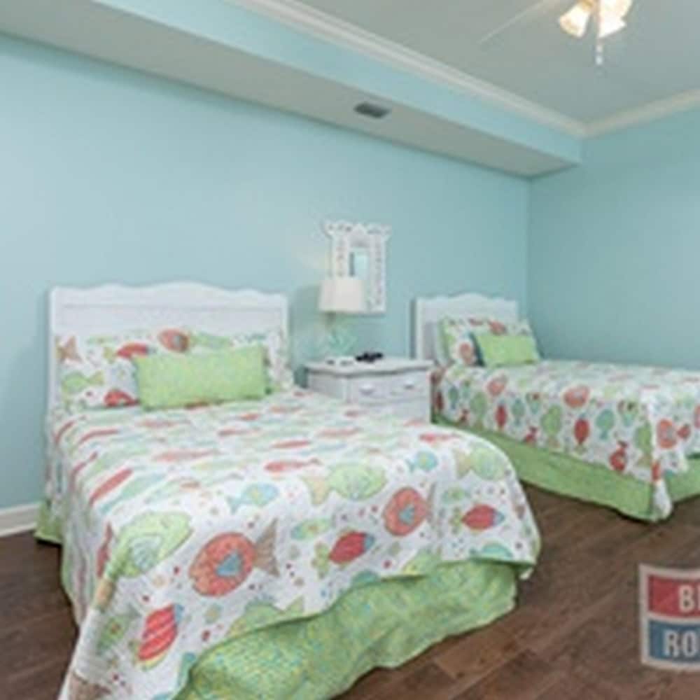 Condo, 3 Bedrooms photo 3