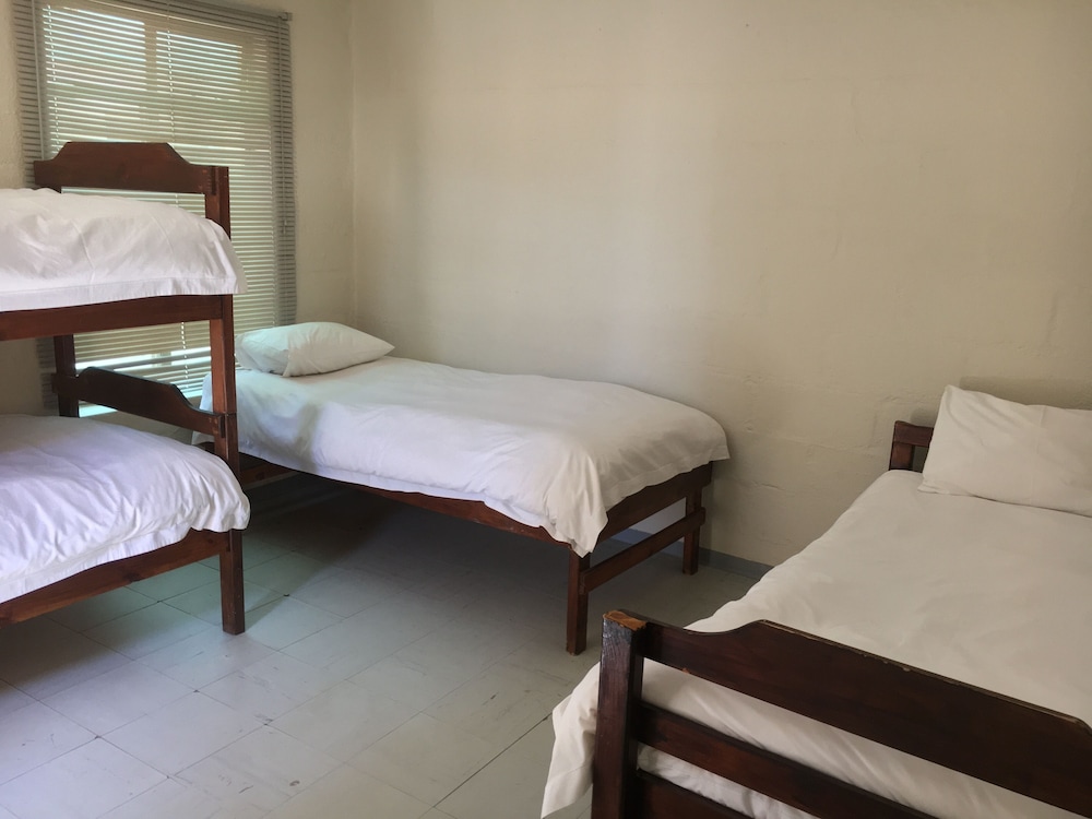 Room (Hostel Accommodation 4 Pax) photo 1