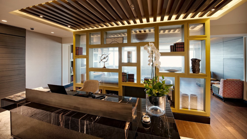 Club Room Bosphorus View, Lounge Access photo 3