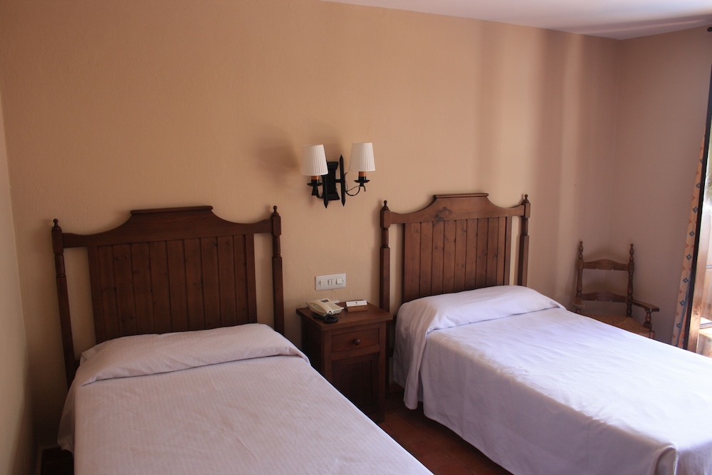 Habitación Doble Estándar Uso Individual, Planta Baja